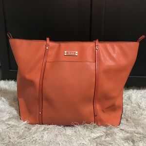 TUMI Villa Q Tote - Orange
